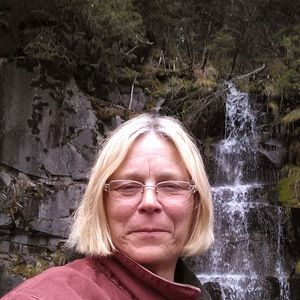 Meet your Posher, Candace